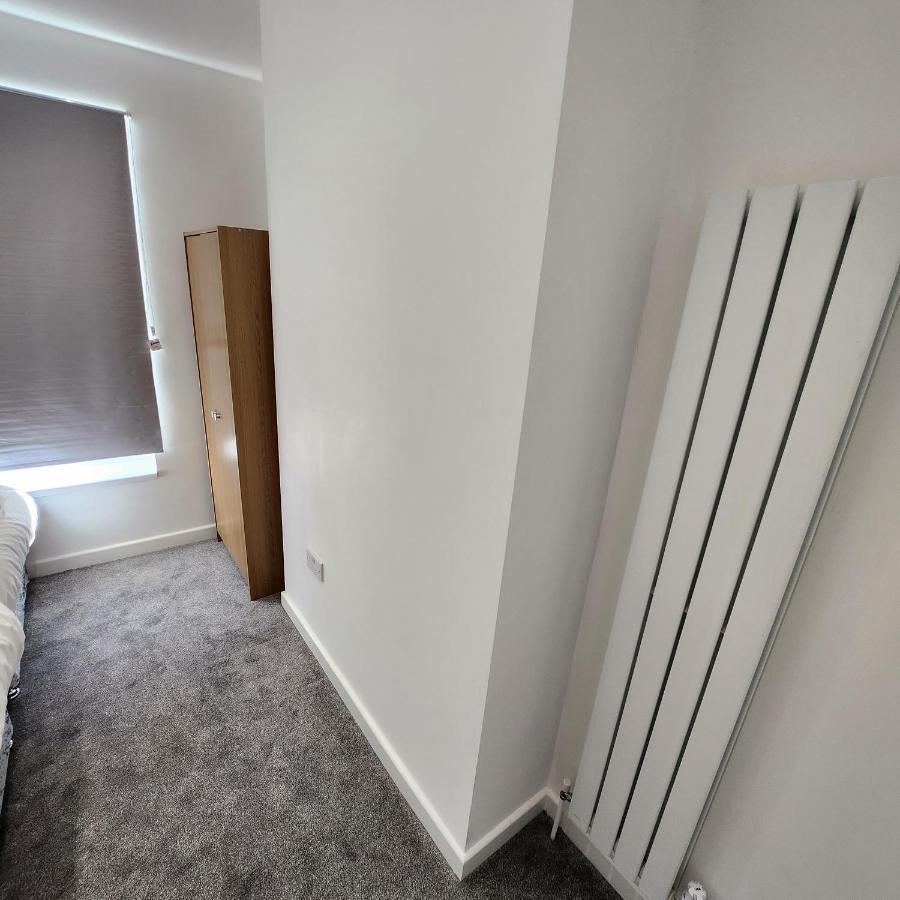 Comfy Diamond Ensuite Room Maidstone With Free Parking And Speedy Wifi Exterior photo
